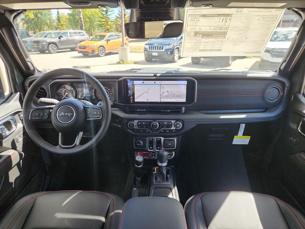 new 2025 Jeep Wrangler car, priced at $59,156