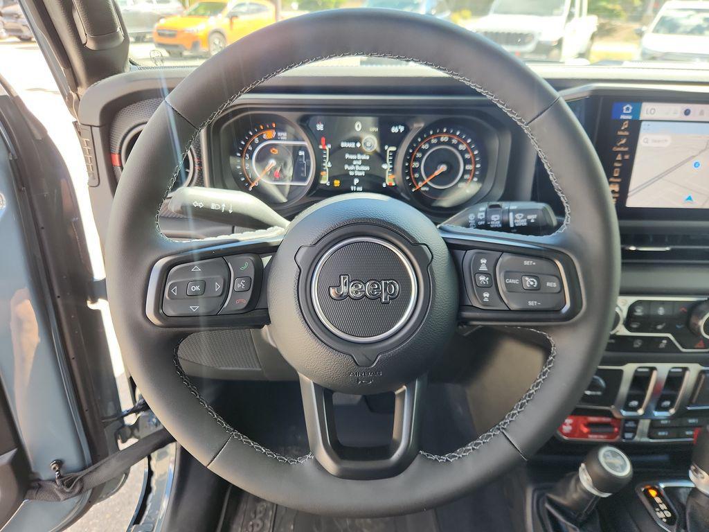 new 2025 Jeep Wrangler car, priced at $59,156