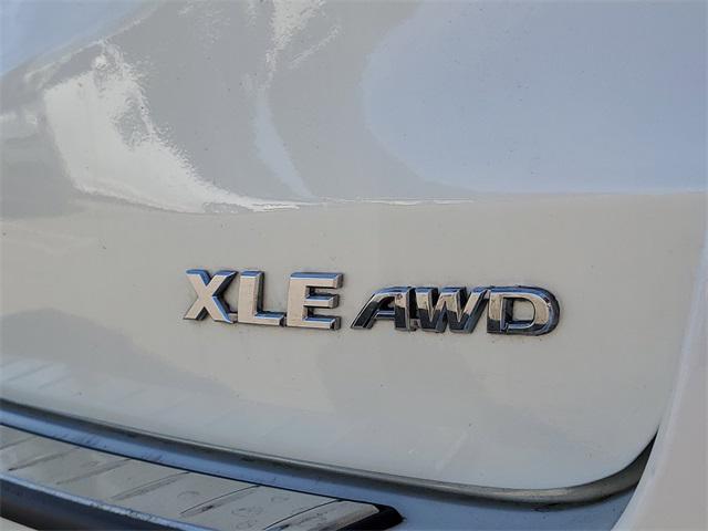 used 2019 Toyota Highlander car, priced at $23,883