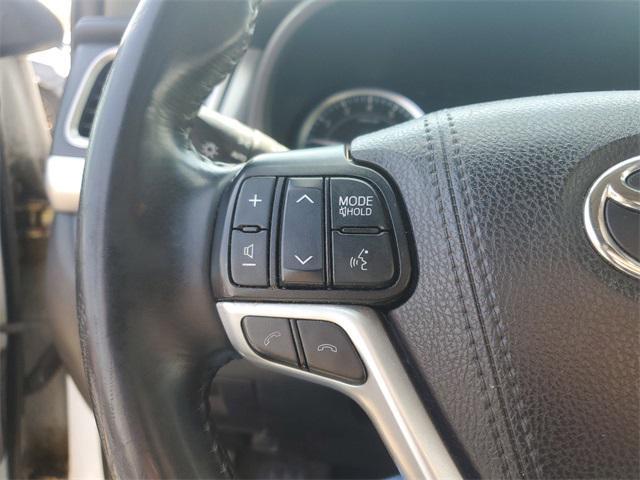 used 2019 Toyota Highlander car