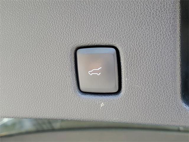 used 2022 Ford Escape car, priced at $18,306