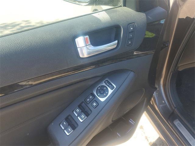 used 2015 Kia Cadenza car, priced at $9,340