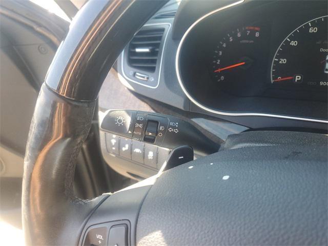 used 2015 Kia Cadenza car, priced at $9,340