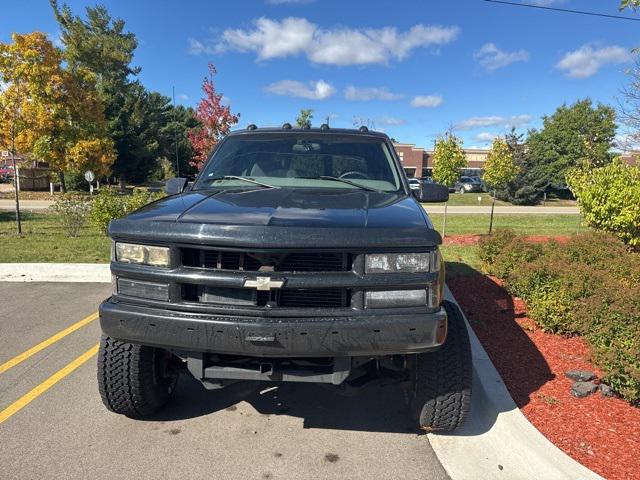 used 1997 Chevrolet Suburban car, priced at $6,939