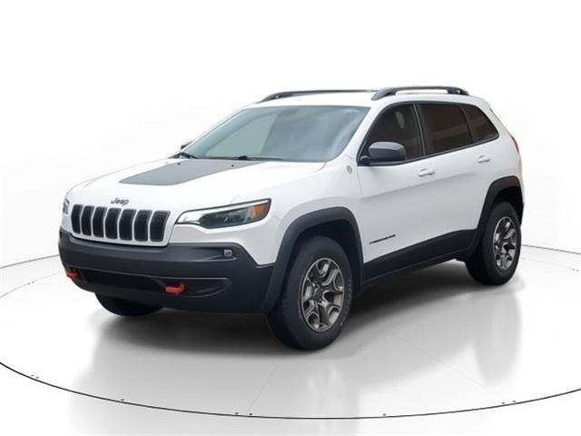 used 2020 Jeep Cherokee car, priced at $20,986