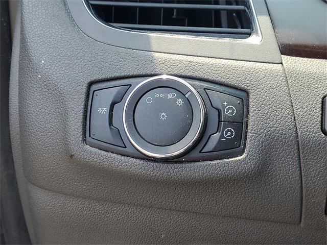 used 2012 Ford Edge car, priced at $6,749