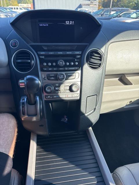 used 2012 Honda Pilot car, priced at $6,367