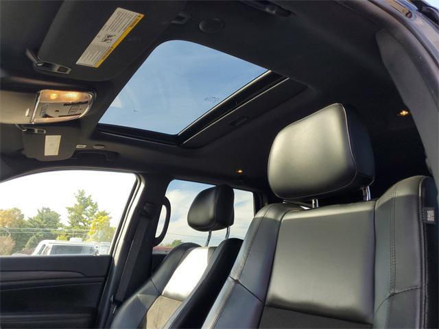 used 2021 Jeep Grand Cherokee car, priced at $18,223