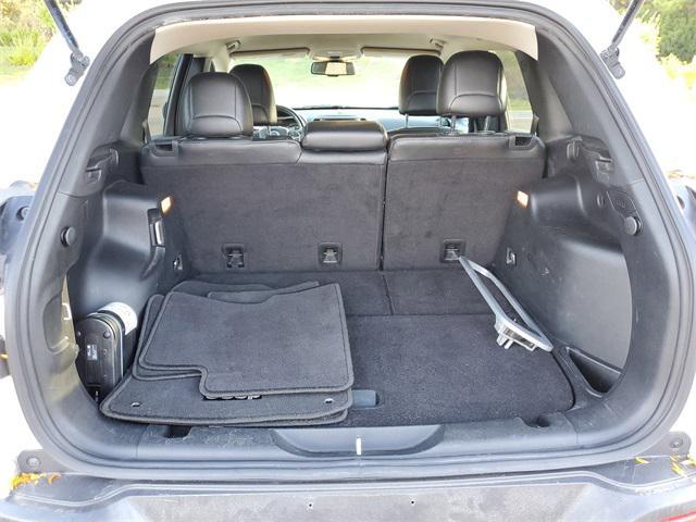 used 2015 Jeep Cherokee car, priced at $9,935