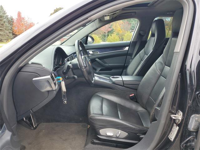 used 2010 Porsche Panamera car