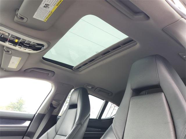 used 2010 Porsche Panamera car