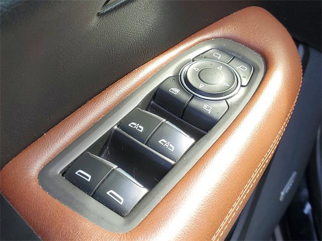 used 2020 Cadillac XT5 car, priced at $20,361