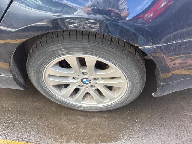 used 2006 BMW 325 car, priced at $3,929