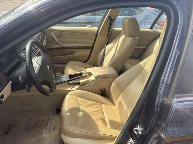 used 2006 BMW 325 car, priced at $3,929