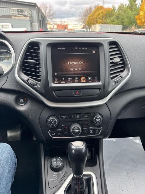 used 2015 Jeep Cherokee car, priced at $11,786