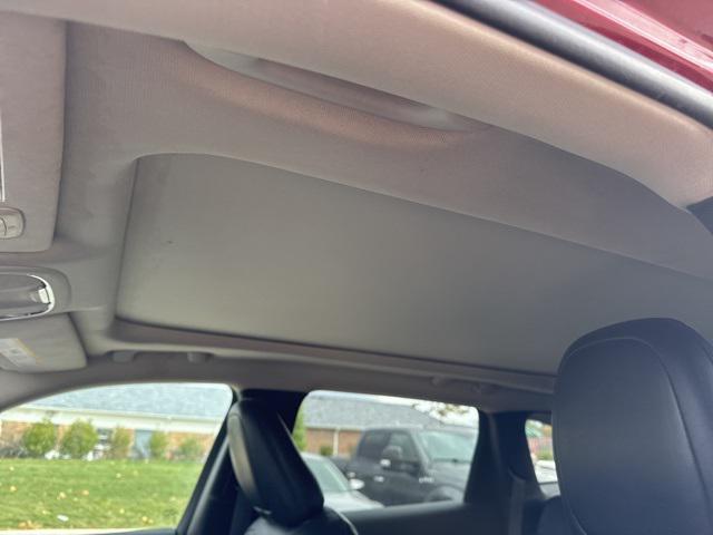 used 2015 Jeep Cherokee car, priced at $11,786