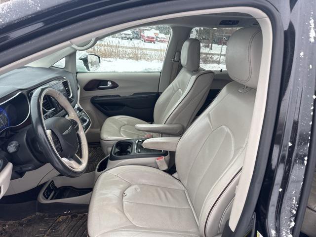 used 2019 Chrysler Pacifica car, priced at $14,943