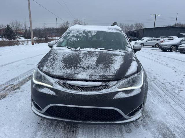 used 2019 Chrysler Pacifica car, priced at $14,943