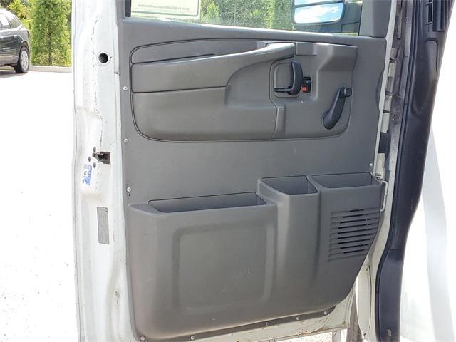 used 2008 GMC Savana 3500 car, priced at $8,726