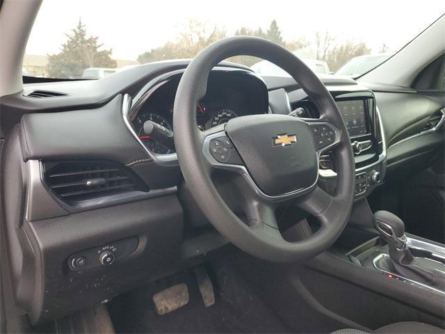 used 2021 Chevrolet Traverse car, priced at $18,327