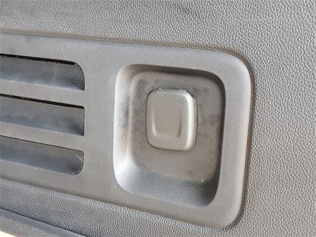 used 2020 Chevrolet Traverse car, priced at $21,980