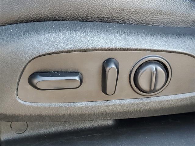 used 2020 Chevrolet Traverse car, priced at $21,980