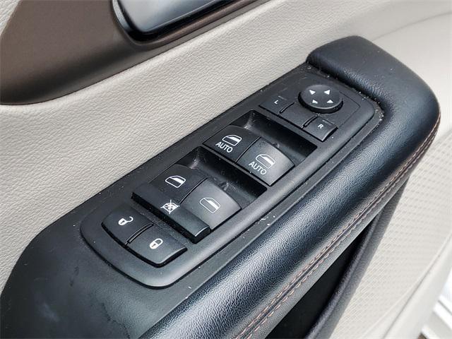 used 2017 Chrysler Pacifica car, priced at $11,938