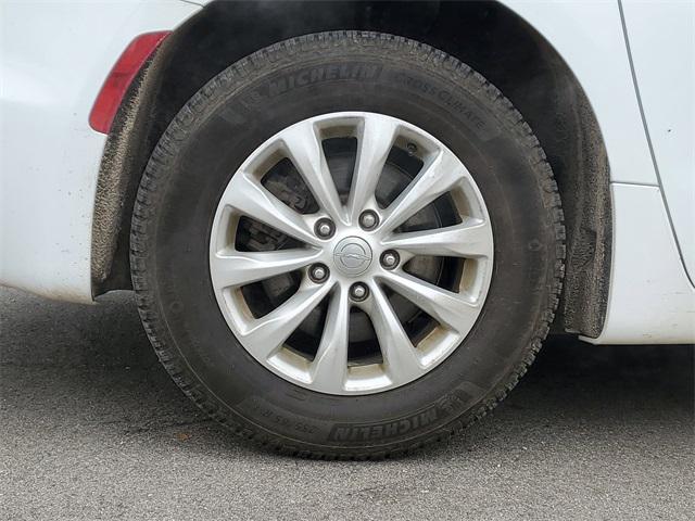 used 2017 Chrysler Pacifica car, priced at $11,938