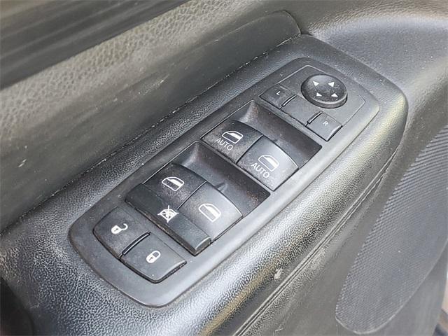 used 2020 Jeep Grand Cherokee car, priced at $15,826