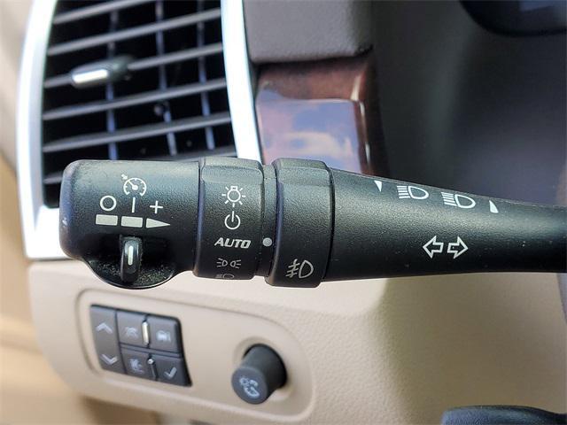 used 2007 Cadillac SRX car, priced at $6,851