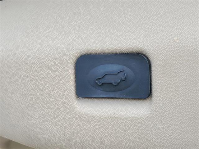 used 2007 Cadillac SRX car, priced at $6,851