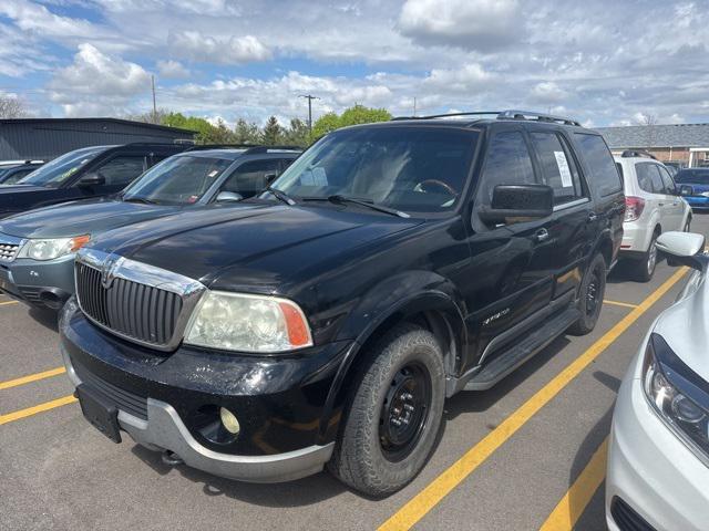 used 2003 Lincoln Navigator car, priced at $4,995