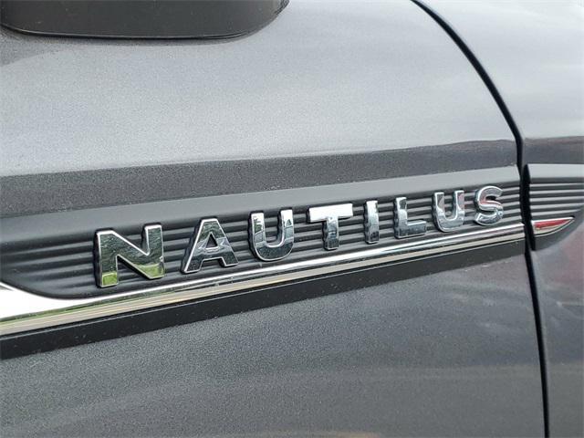 used 2022 Lincoln Nautilus car, priced at $26,905