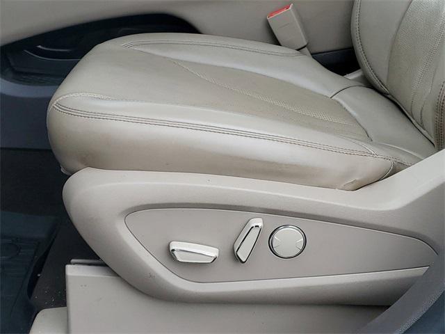 used 2022 Lincoln Nautilus car, priced at $26,905