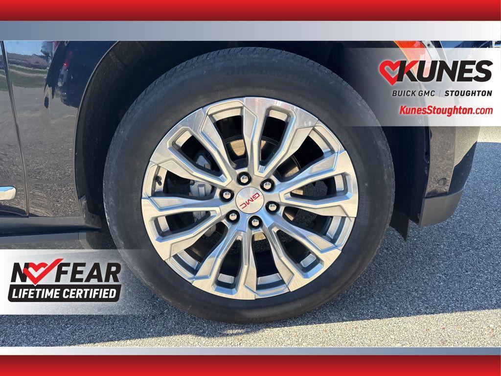 used 2024 GMC Yukon car, priced at $68,977