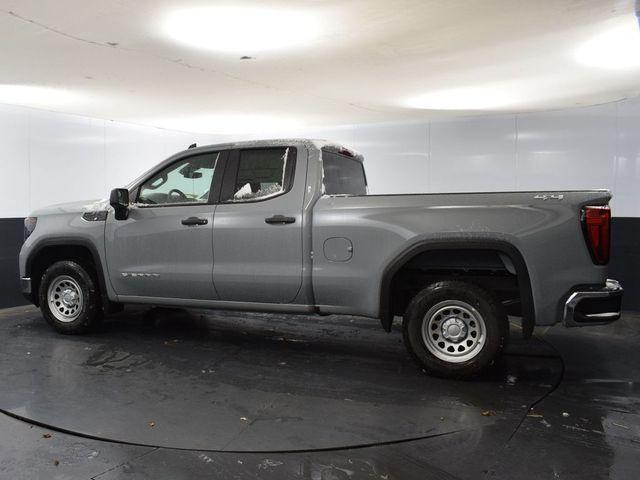 new 2025 GMC Sierra 1500 car, priced at $42,283