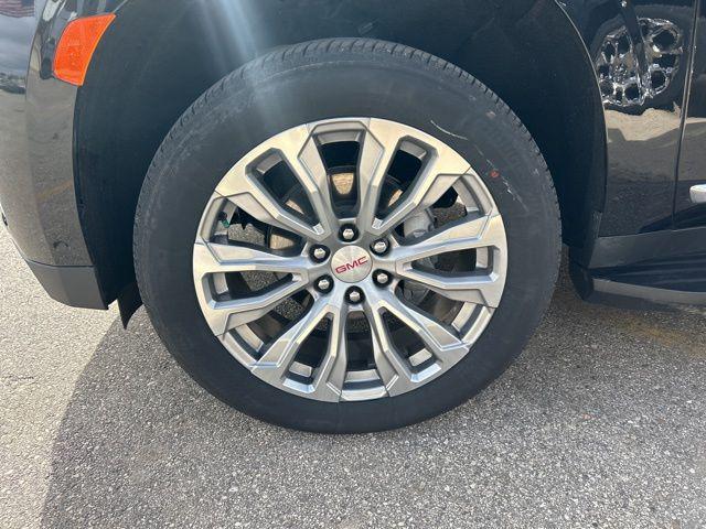 new 2024 GMC Yukon XL car, priced at $94,865