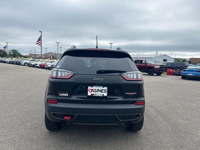 used 2019 Jeep Cherokee car, priced at $18,677