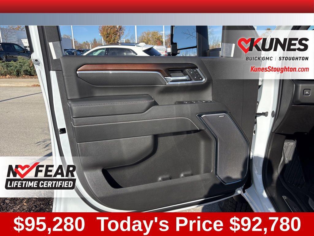 new 2026 GMC Sierra 2500 car, priced at $92,780