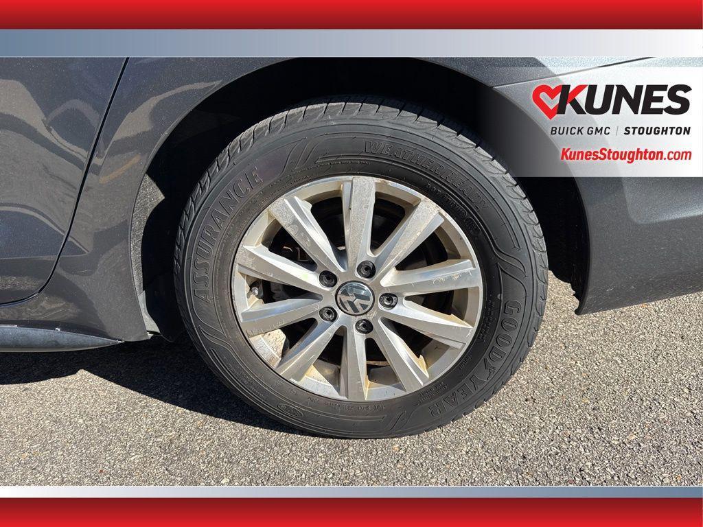 used 2013 Volkswagen Jetta Hybrid car, priced at $8,977