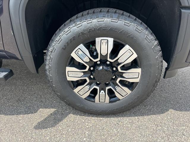 new 2025 GMC Sierra 2500 car, priced at $86,060