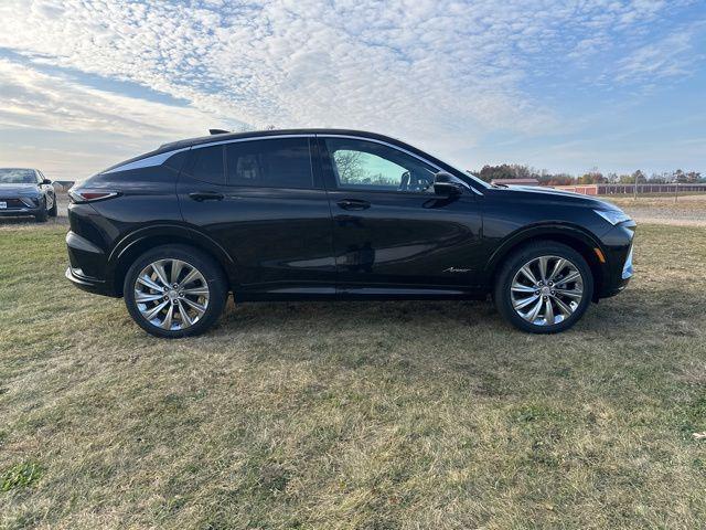 new 2025 Buick Envista car, priced at $30,210