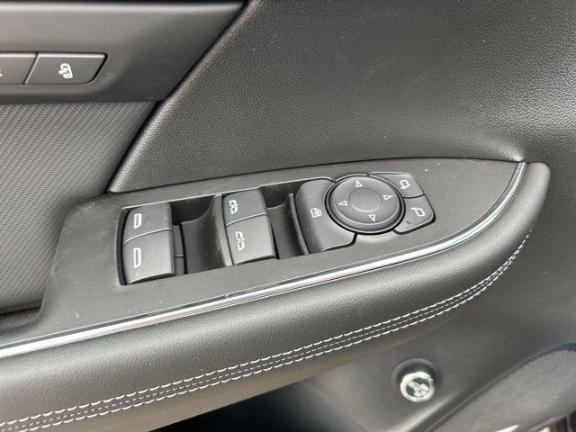 new 2025 Buick Envision car, priced at $37,800