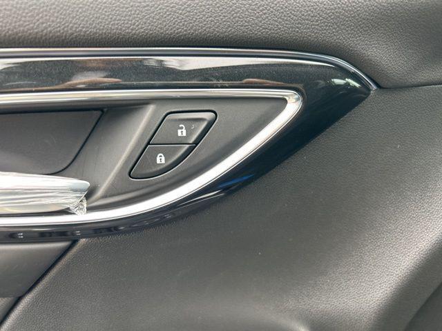 new 2025 Buick Envision car, priced at $37,800