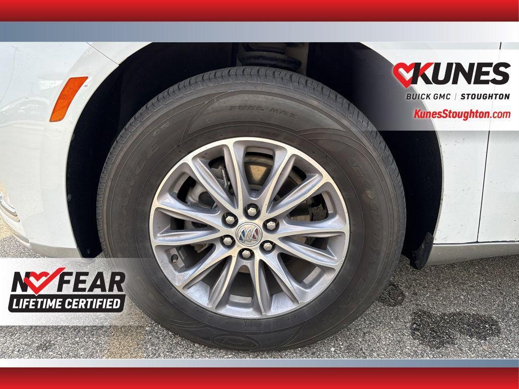 used 2024 Buick Enclave car, priced at $31,977
