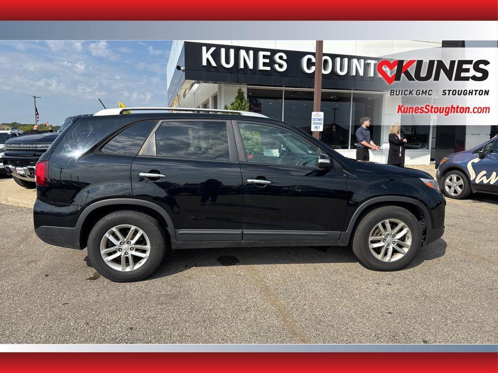 used 2015 Kia Sorento car, priced at $5,877
