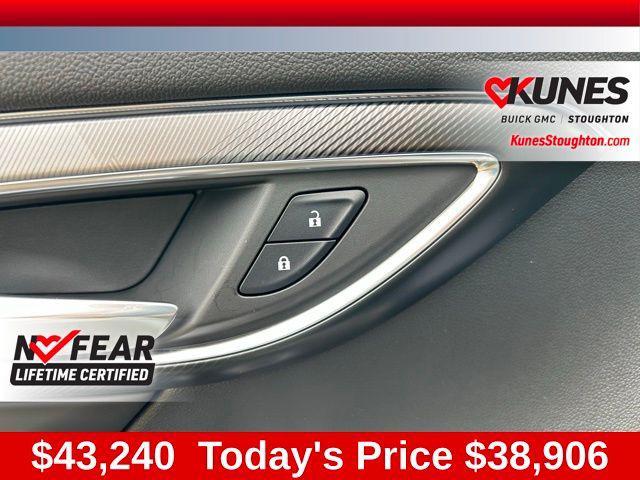 new 2025 Buick Envision car, priced at $38,906