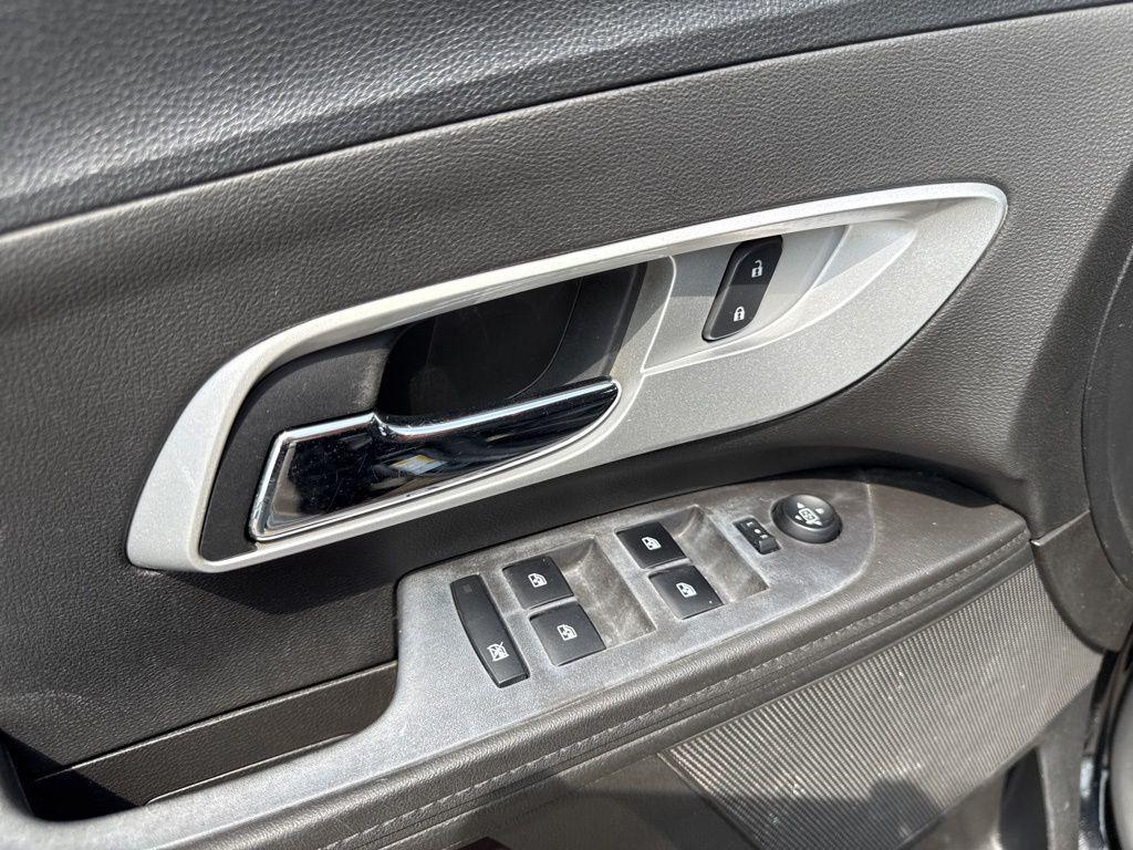 used 2013 Chevrolet Equinox car, priced at $3,477