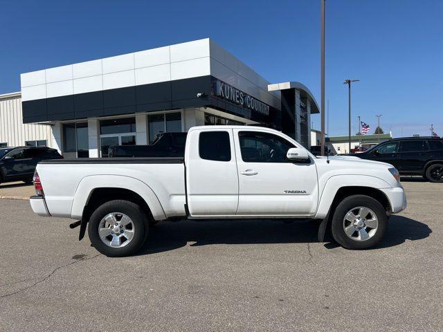 used 2013 Toyota Tacoma car, priced at $21,977