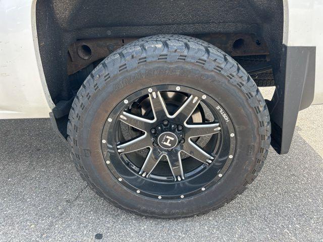used 2018 Chevrolet Silverado 1500 car, priced at $27,977